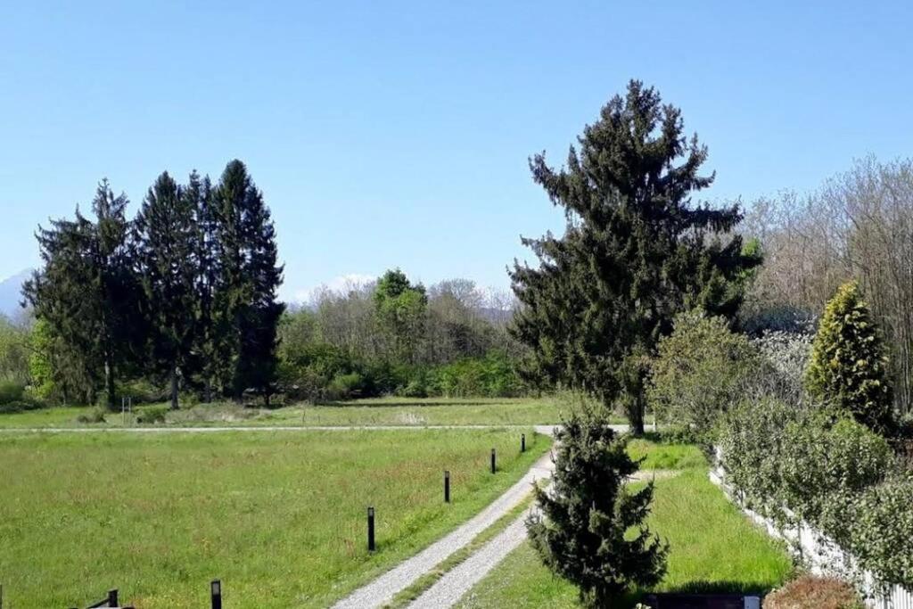 Cascina In Alto Piemonte / Piedmont Countryhouse Lozzolo Bagian luar foto